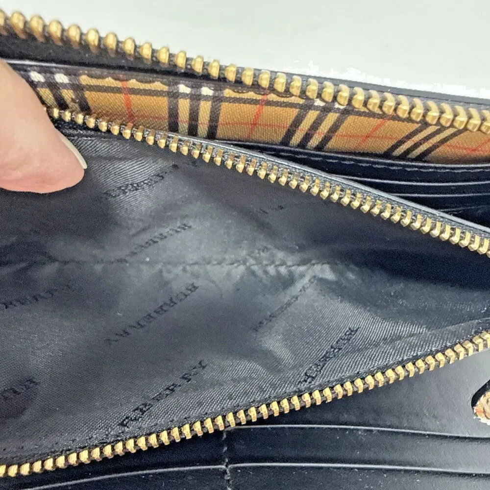 VTG Burberry Zip Around Wallet Clutch Black Leather House Check Canvas Preppy